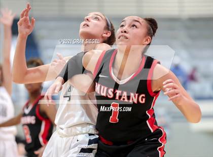 Thumbnail 3 in Mustang @ Edmond North photogallery.