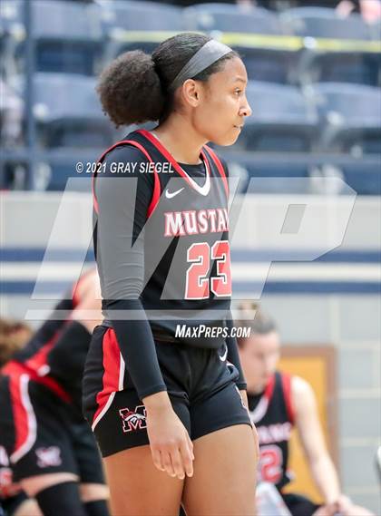 Thumbnail 1 in Mustang @ Edmond North photogallery.