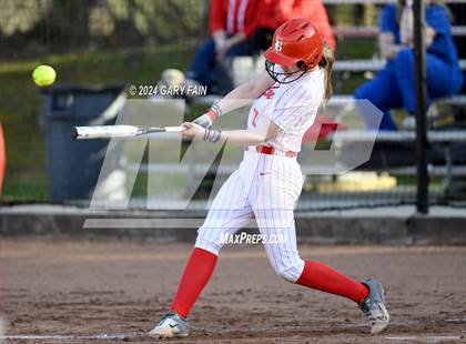 Thumbnail 1 in Whitwell @ Baylor photogallery.