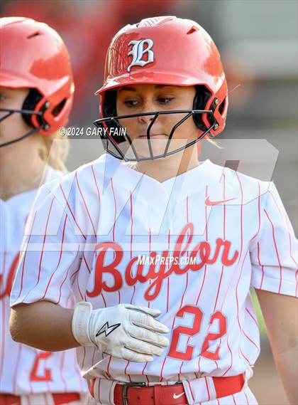 Thumbnail 1 in Whitwell @ Baylor photogallery.