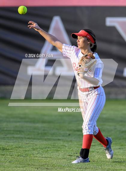 Thumbnail 2 in Whitwell @ Baylor photogallery.