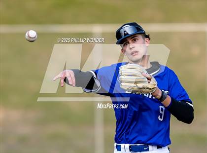 Thumbnail 3 in Omaha Westside @ Creighton Prep photogallery.