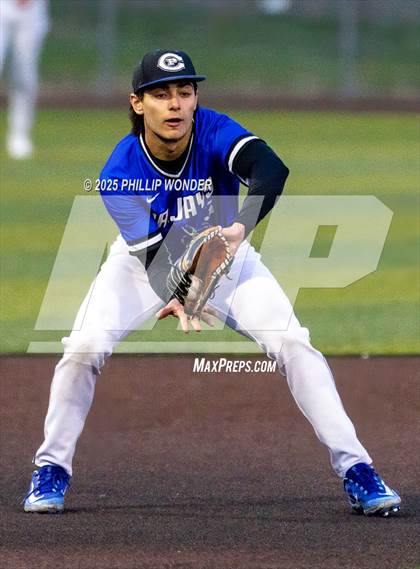 Thumbnail 2 in Omaha Westside @ Creighton Prep photogallery.
