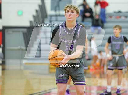 Thumbnail 3 in Lehi @ American Fork photogallery.