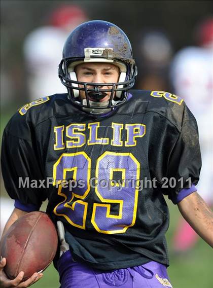 Thumbnail 3 in Bellport @ Islip photogallery.