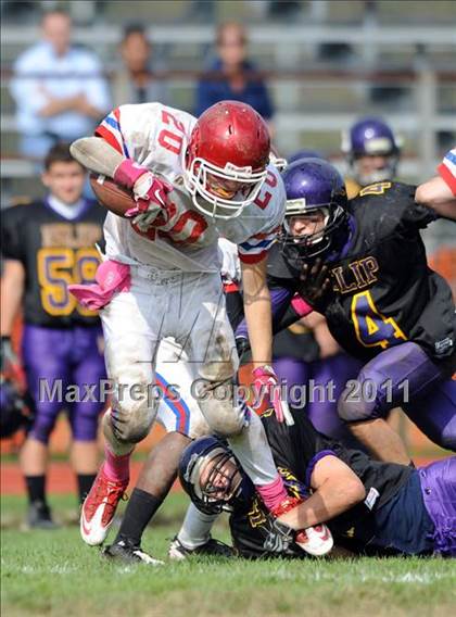Thumbnail 2 in Bellport @ Islip photogallery.