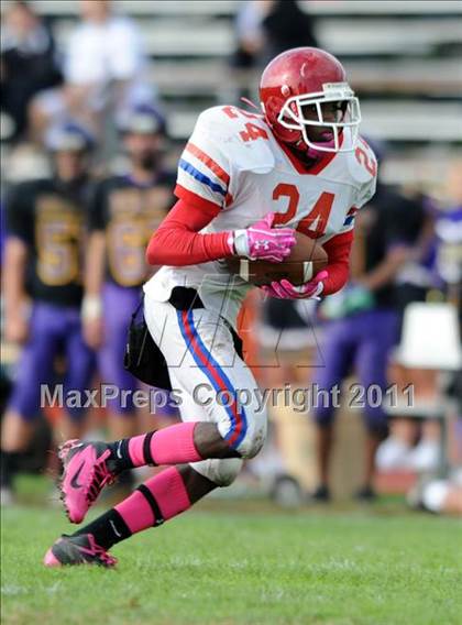 Thumbnail 2 in Bellport @ Islip photogallery.