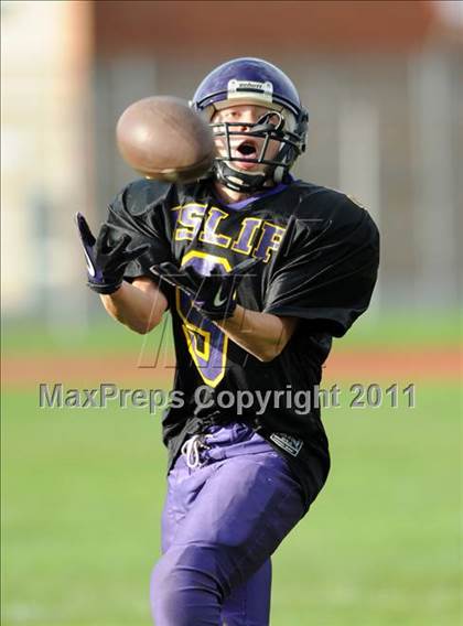 Thumbnail 1 in Bellport @ Islip photogallery.