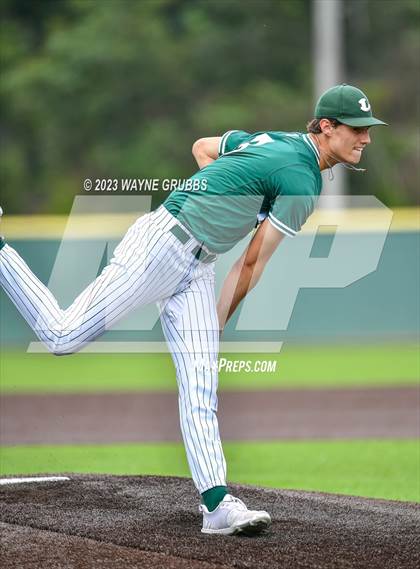 Thumbnail 3 in Hallsville vs. Longview (UIL 5A Regional Quarterfinal Game 3) photogallery.