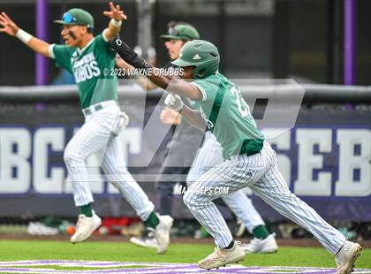 Thumbnail 1 in Hallsville vs. Longview (UIL 5A Regional Quarterfinal Game 3) photogallery.