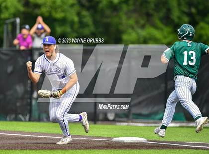 Thumbnail 3 in Hallsville vs. Longview (UIL 5A Regional Quarterfinal Game 3) photogallery.