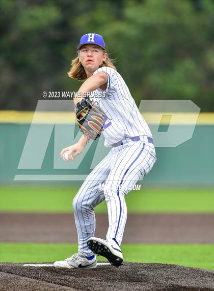 Thumbnail 2 in Hallsville vs. Longview (UIL 5A Regional Quarterfinal Game 3) photogallery.