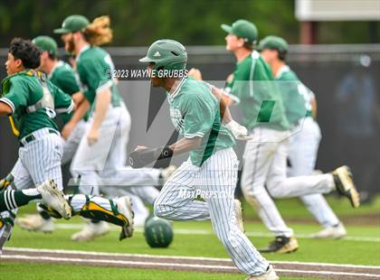 Thumbnail 3 in Hallsville vs. Longview (UIL 5A Regional Quarterfinal Game 3) photogallery.