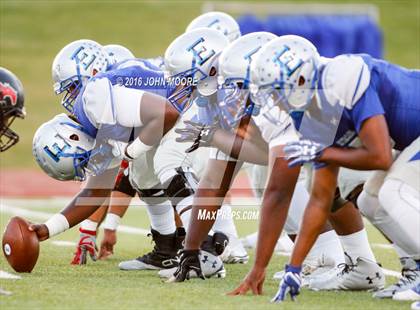 Thumbnail 3 in Shallowater @ Estacado photogallery.