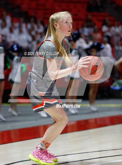 Thumbnail 3 in Skyridge vs. Syracuse (UHSAA 6A Quarterfinal) photogallery.