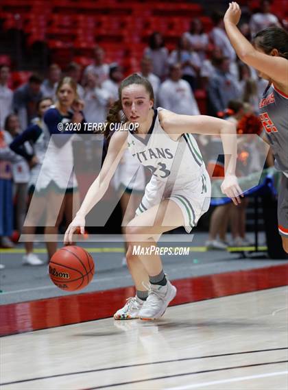 Thumbnail 3 in Skyridge vs. Syracuse (UHSAA 6A Quarterfinal) photogallery.