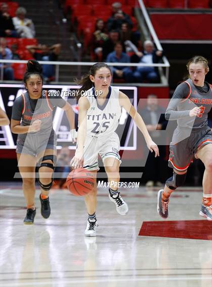 Thumbnail 1 in Skyridge vs. Syracuse (UHSAA 6A Quarterfinal) photogallery.