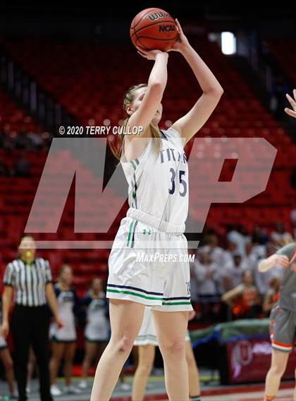Thumbnail 3 in Skyridge vs. Syracuse (UHSAA 6A Quarterfinal) photogallery.