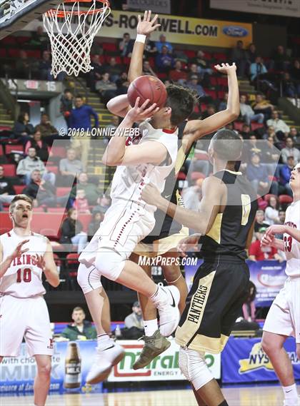 Thumbnail 2 in East vs. Moriah (NYSPHSAA Class D Final) photogallery.