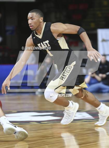 Thumbnail 2 in East vs. Moriah (NYSPHSAA Class D Final) photogallery.