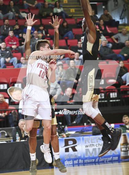 Thumbnail 3 in East vs. Moriah (NYSPHSAA Class D Final) photogallery.