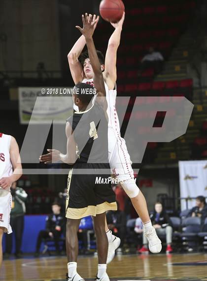 Thumbnail 3 in East vs. Moriah (NYSPHSAA Class D Final) photogallery.