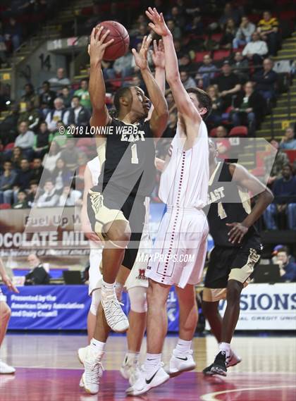 Thumbnail 2 in East vs. Moriah (NYSPHSAA Class D Final) photogallery.