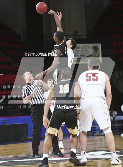 Thumbnail 3 in East vs. Moriah (NYSPHSAA Class D Final) photogallery.