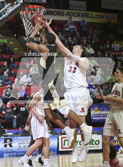 Thumbnail 2 in East vs. Moriah (NYSPHSAA Class D Final) photogallery.
