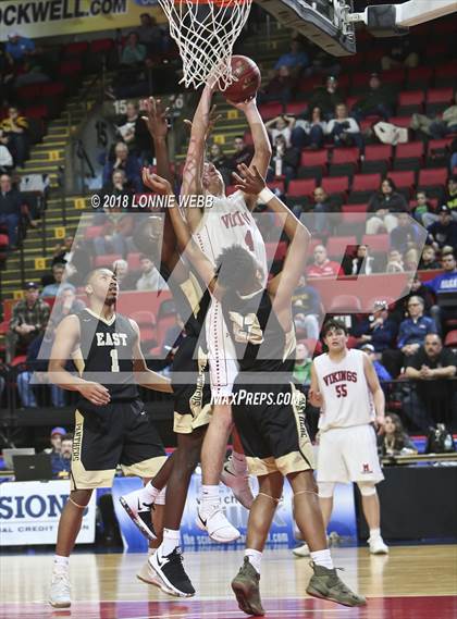 Thumbnail 2 in East vs. Moriah (NYSPHSAA Class D Final) photogallery.