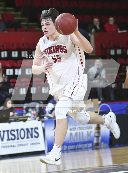 Thumbnail 1 in East vs. Moriah (NYSPHSAA Class D Final) photogallery.