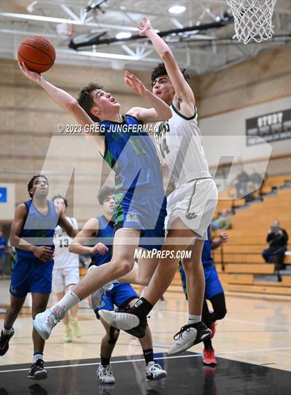 Thumbnail 3 in San Domenico vs. Maria Carrillo (San Domenico Tournament) photogallery.