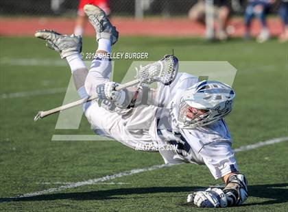 Thumbnail 2 in Staples vs. Fairfield Prep (CIAC Class L 1st Round) photogallery.