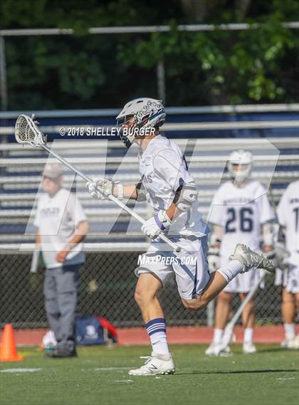 Thumbnail 1 in Staples vs. Fairfield Prep (CIAC Class L 1st Round) photogallery.