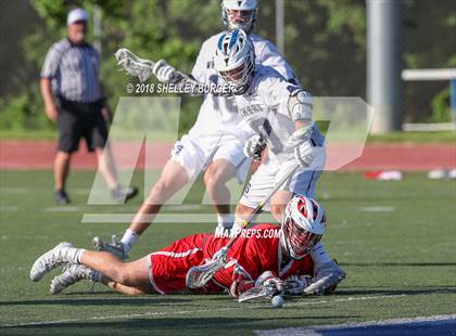 Thumbnail 2 in Staples vs. Fairfield Prep (CIAC Class L 1st Round) photogallery.
