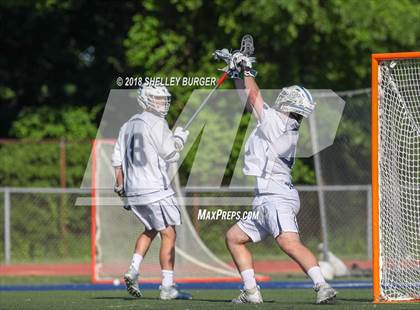 Thumbnail 1 in Staples vs. Fairfield Prep (CIAC Class L 1st Round) photogallery.