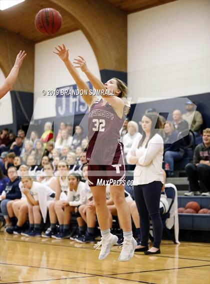 Thumbnail 1 in Thorsby vs. Jemison (Chilton County Tournament) photogallery.