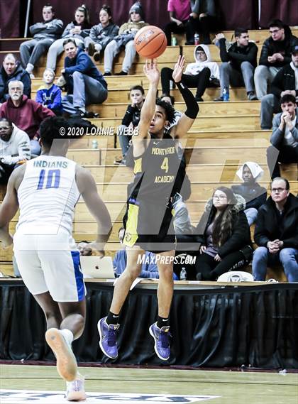 Thumbnail 3 in Montverde Academy vs. McEachern (Spalding Hoophall Classic) photogallery.