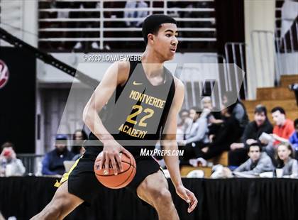 Thumbnail 1 in Montverde Academy vs. McEachern (Spalding Hoophall Classic) photogallery.