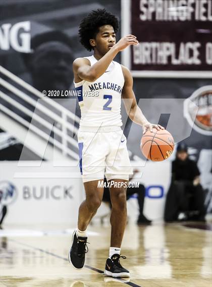 Thumbnail 3 in Montverde Academy vs. McEachern (Spalding Hoophall Classic) photogallery.