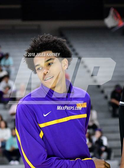 Thumbnail 3 in Durango vs Bishop Gorman photogallery.