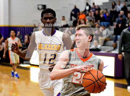 Thumbnail 2 in Durango vs Bishop Gorman photogallery.