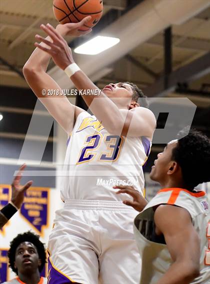 Thumbnail 2 in Durango vs Bishop Gorman photogallery.