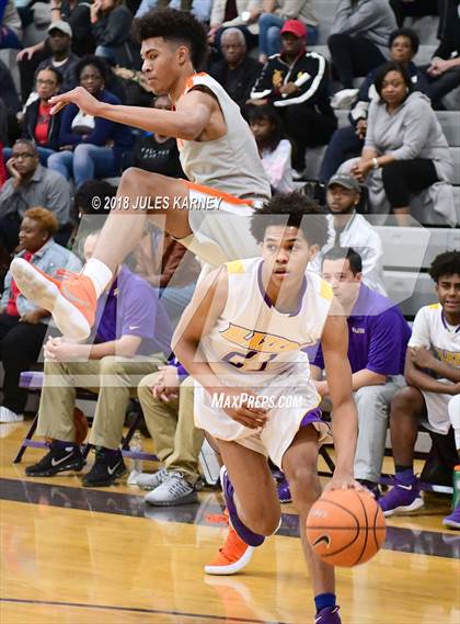 Thumbnail 3 in Durango vs Bishop Gorman photogallery.