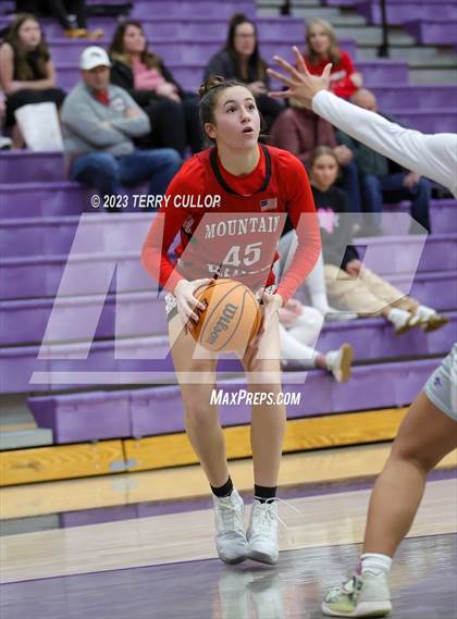 Thumbnail 3 in Mountain Ridge @ Riverton photogallery.