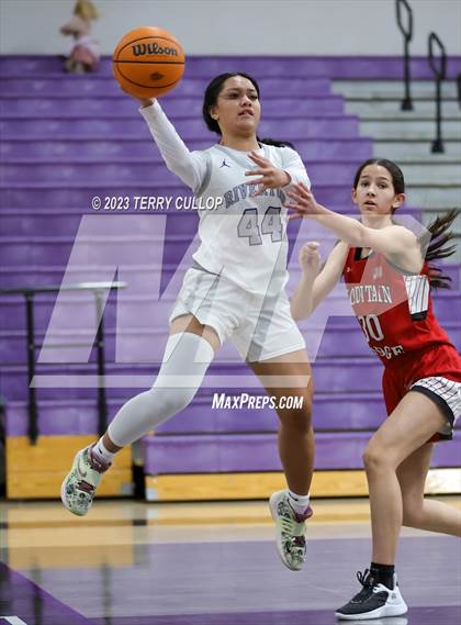Thumbnail 3 in Mountain Ridge @ Riverton photogallery.