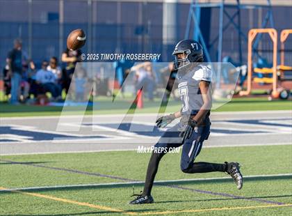 Thumbnail 1 in Simi Valley @ Shadow Ridge photogallery.