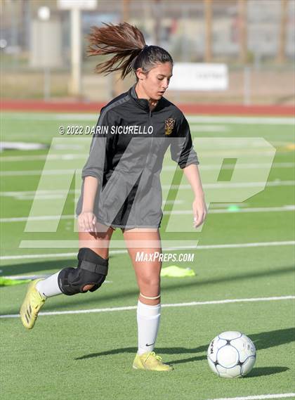 Thumbnail 3 in Sunrise Mountain vs Casteel (AIA 5A Finals) photogallery.