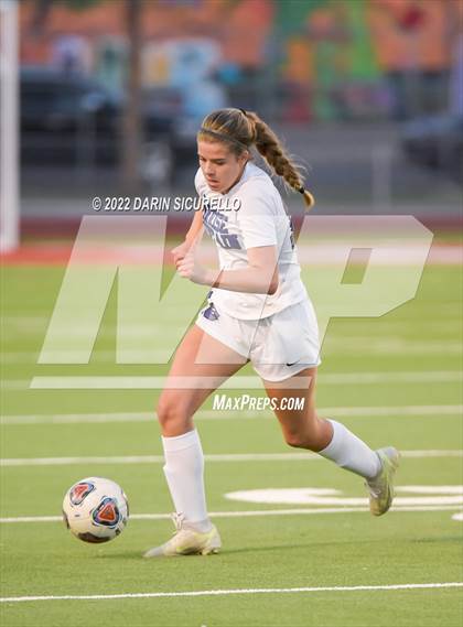 Thumbnail 1 in Sunrise Mountain vs Casteel (AIA 5A Finals) photogallery.