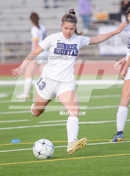 Thumbnail 2 in Sunrise Mountain vs Casteel (AIA 5A Finals) photogallery.